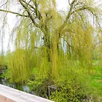 Le Quai Huppe, Voie 1 Semesterbostad